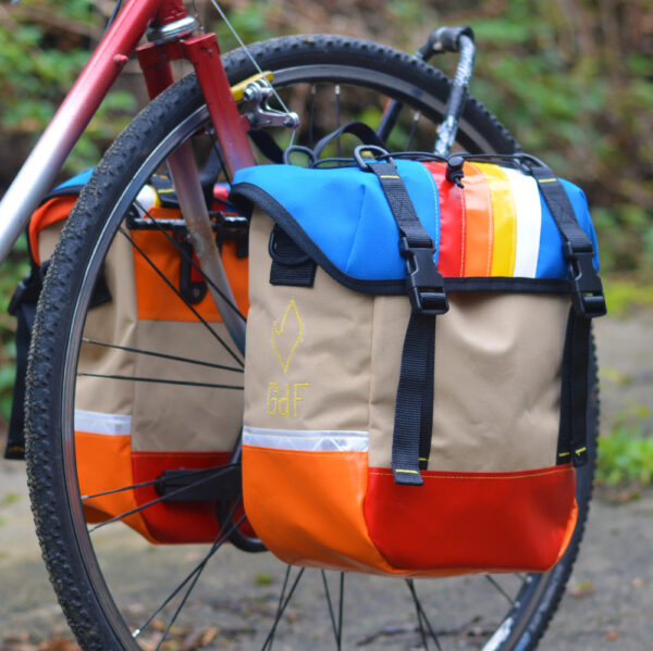 sacoche de porte bagage étanche gravel