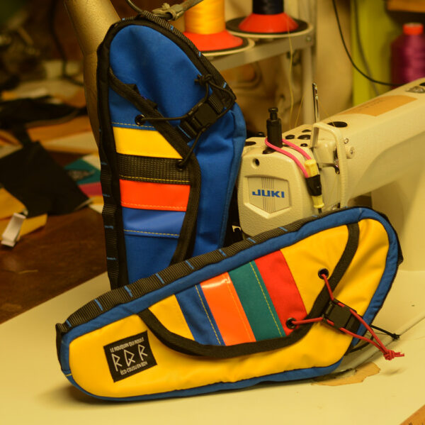 SACOCHE DE CADRE ARTISANALE